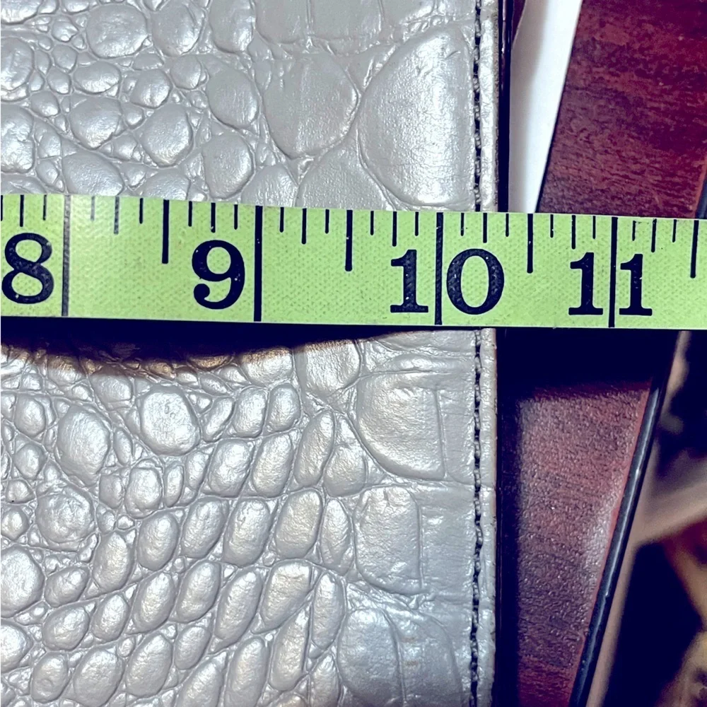 Kate Spade New York Crocodile Ladies Crossbody Lightweight Distinguished Purse